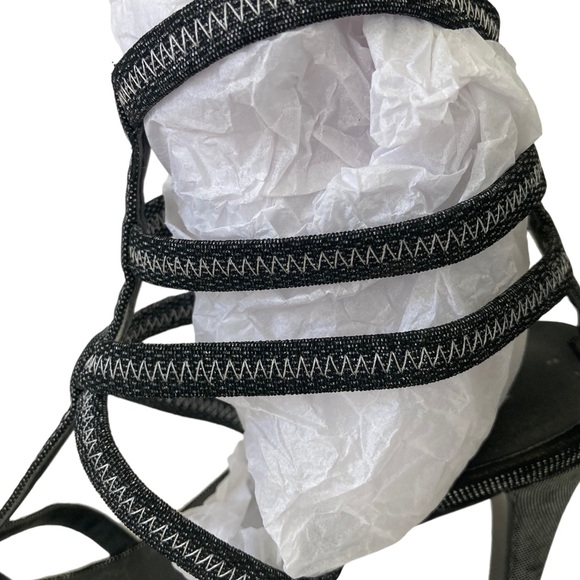 New York Transit heels - Picture 4 of 6